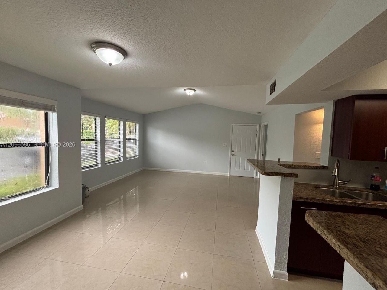 15591 SW 105th Ter, Unit 511, Miami, FL 33196 Photo