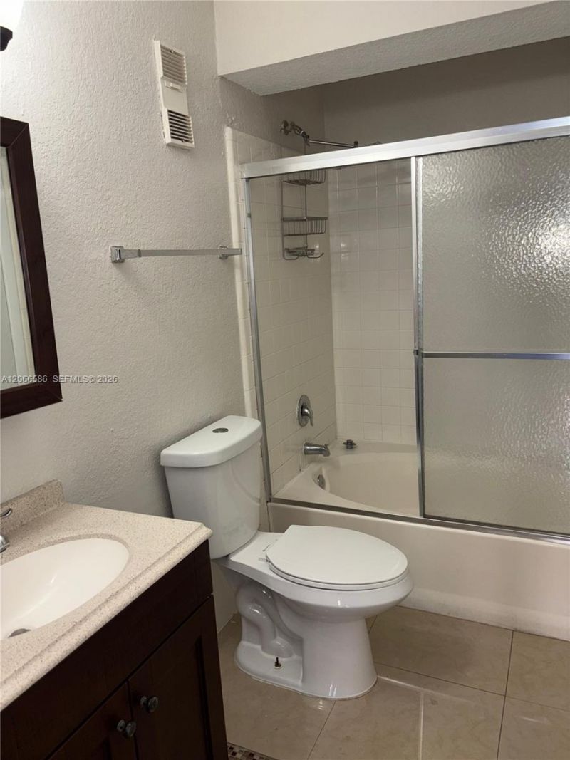 15591 SW 105th Ter, Unit 511, Miami, FL 33196 Photo