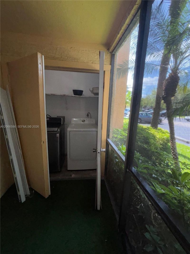 15591 SW 105th Ter, Unit 511, Miami, FL 33196 Photo