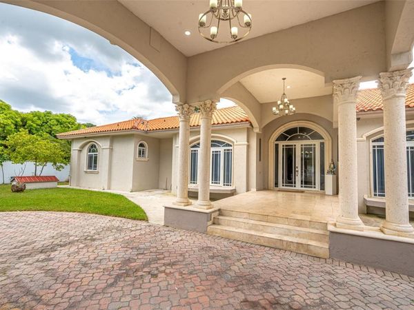 18390 SW 200TH STREET, MIAMI, FL 33187