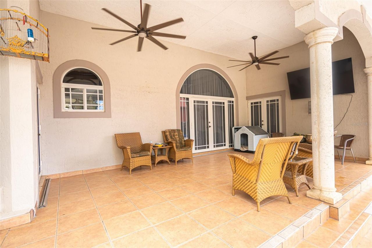 18390 SW 200th Street, Miami, FL 33187 Photo