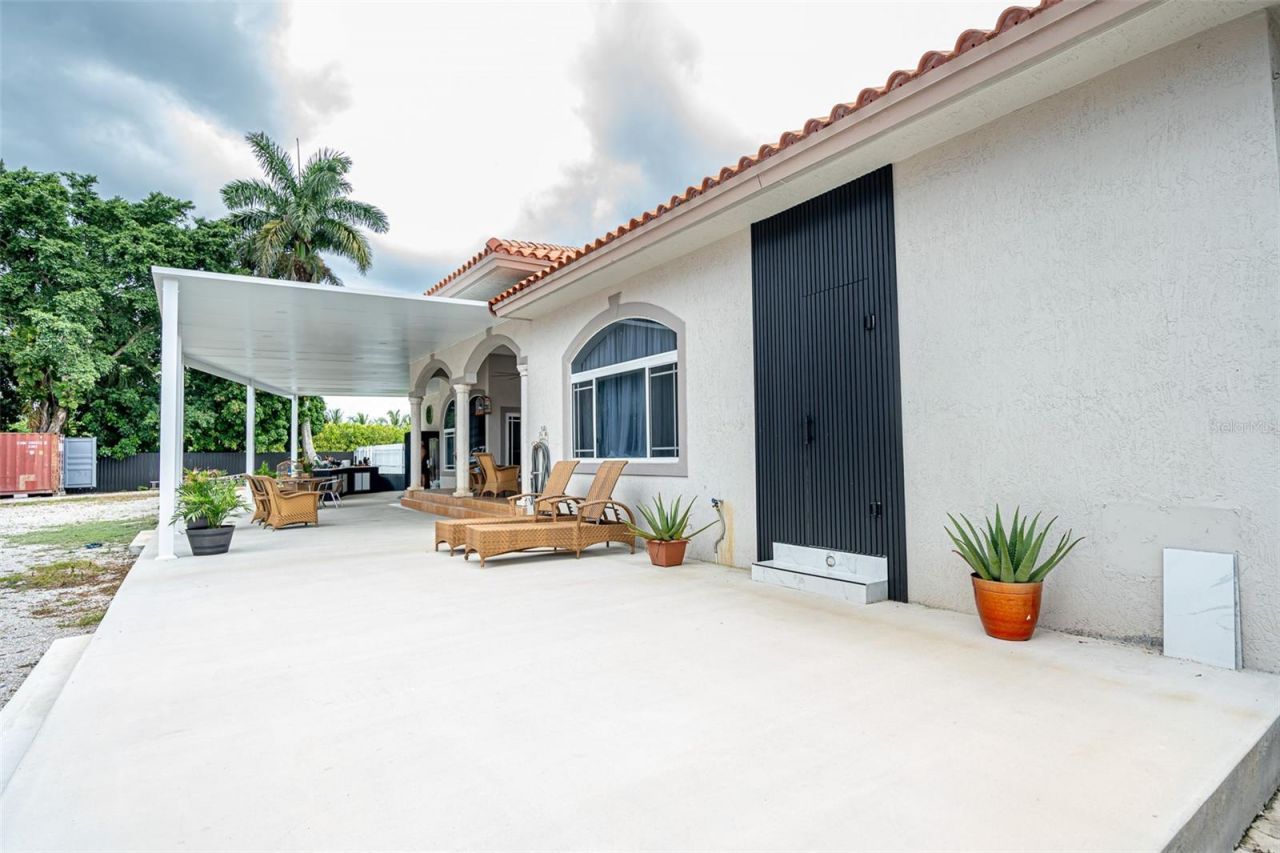 18390 SW 200th Street, Miami, FL 33187 Photo