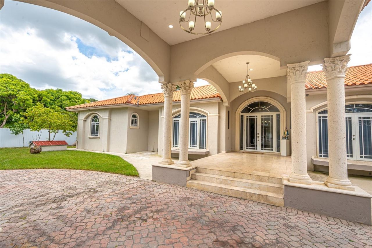 18390 SW 200th Street, Miami, FL 33187 Photo
