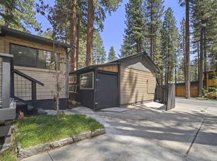 8681 Rainbow Avenue , Kings Beach, CA 96143 Photo