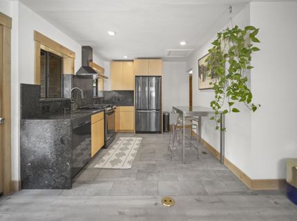 8681 Rainbow Avenue , Kings Beach, CA 96143 Photo