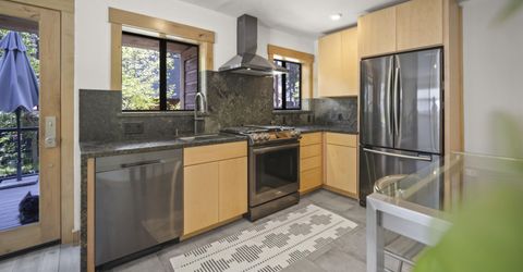 8681 Rainbow Avenue , Kings Beach, CA 96143 Photo