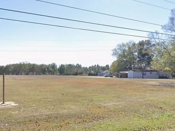 Hwy 613 Highway, Moss Point, MS 39562