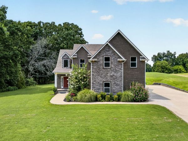 317 Alonzo Pl, Cunningham, TN 37052