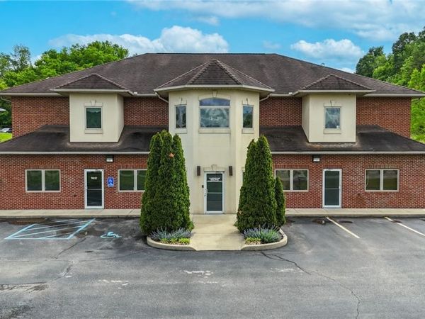 10 White Oak Professional Center , Vincent, OH 45784