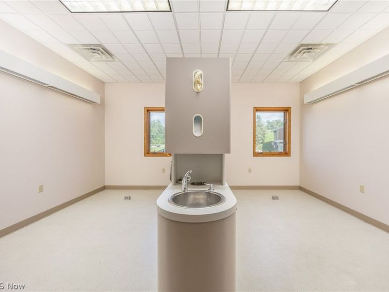 10 White Oak Professional Center, Vincent, OH 45784 Photo 15