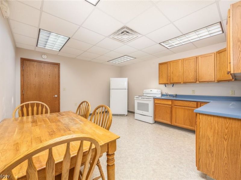10 White Oak Professional Center, Vincent, OH 45784 Photo 29