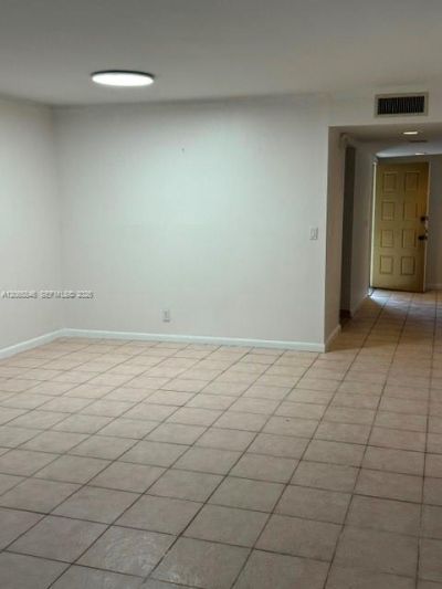 301 Lakeview Dr, Unit 102, Weston, FL 33326 Photo