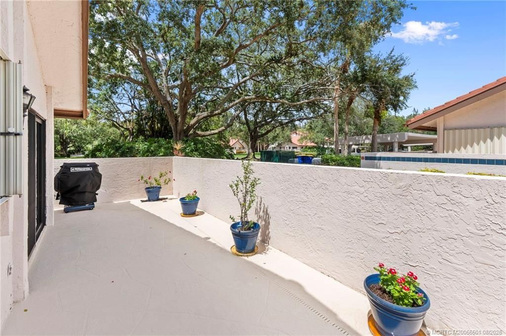 6030 SE Martinique Drive, Unit 101, Stuart, FL 34997 Photo