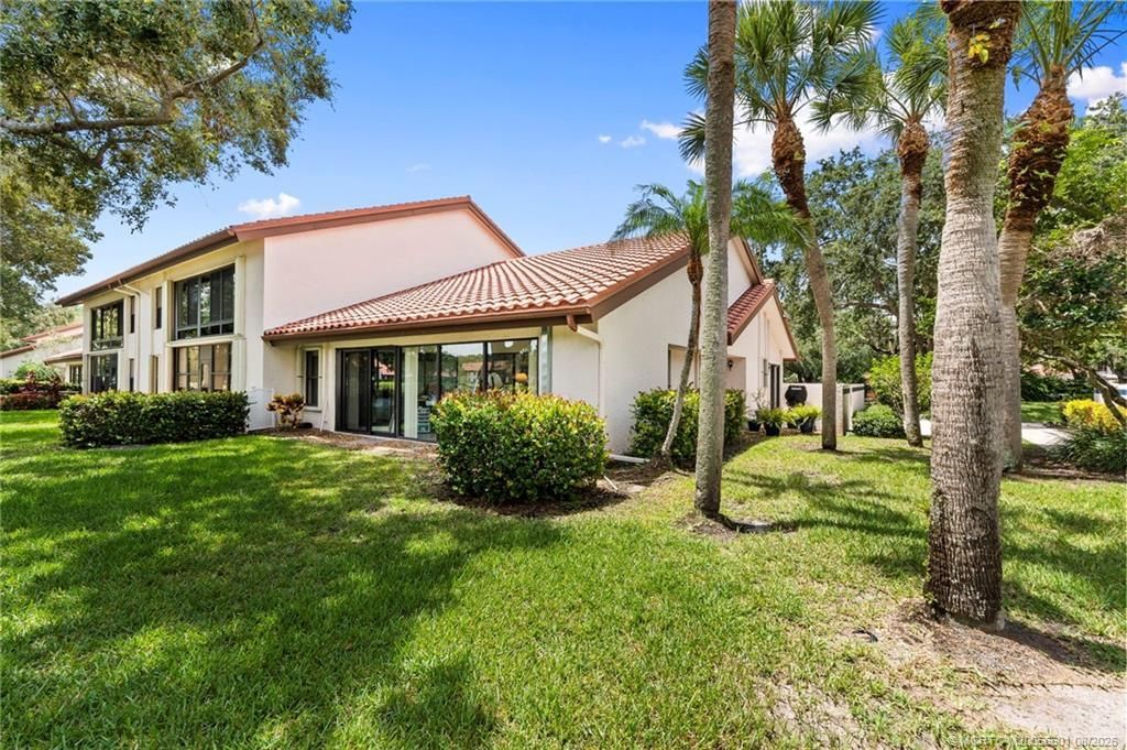 6030 SE Martinique Drive, Unit 101, Stuart, FL 34997 Photo
