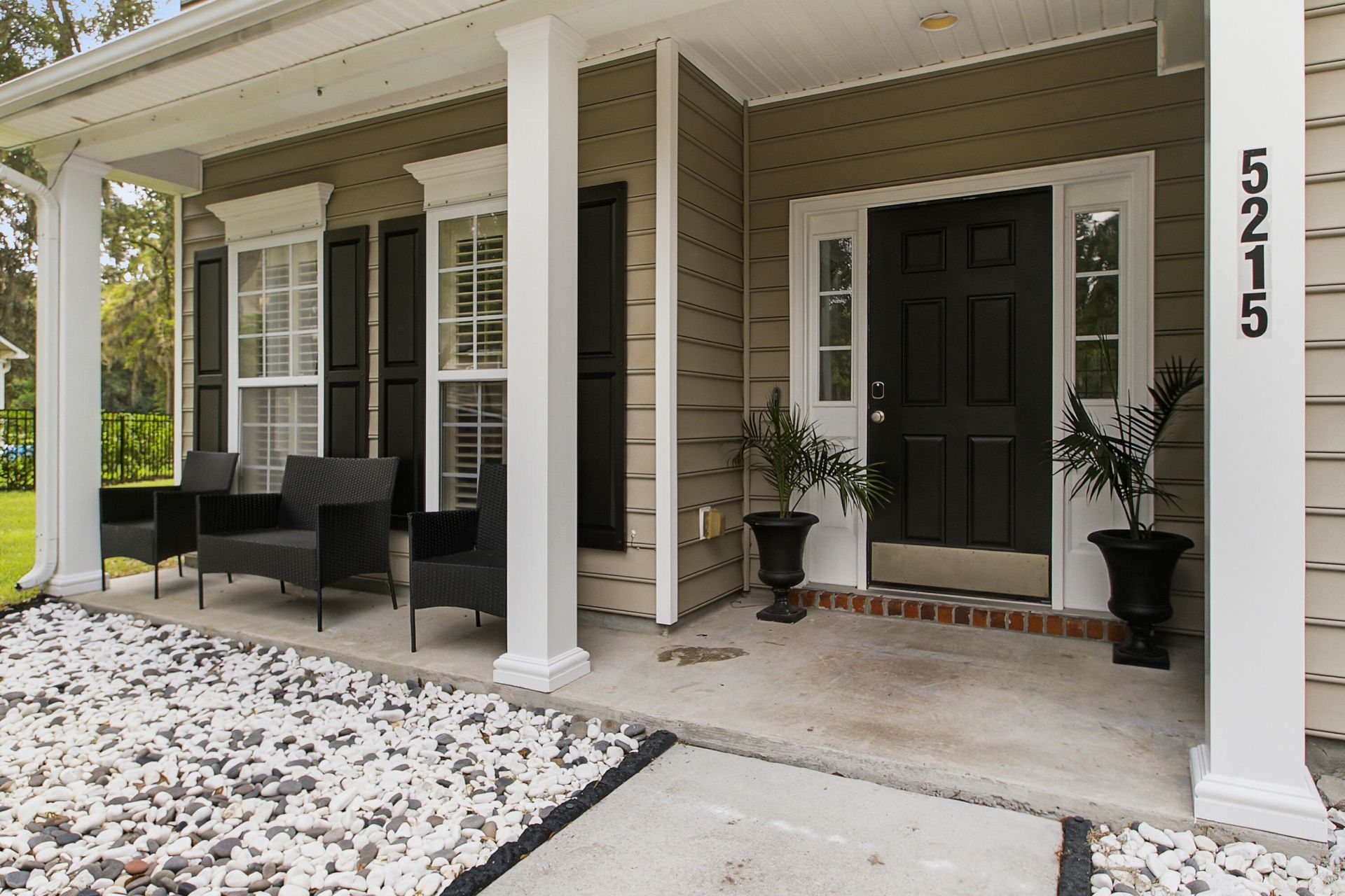 5215 Stonewall Drive Photo 4