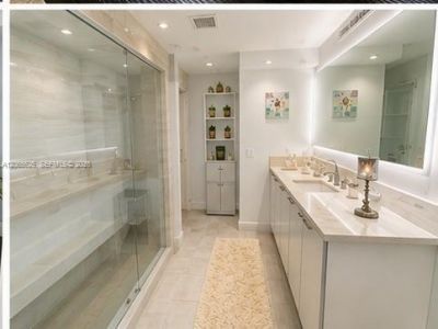 2843 S Bayshore Dr, Unit P4-F, Miami, FL 33133 Photo