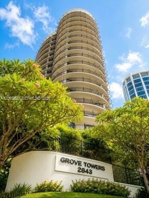 2843 S Bayshore Dr, Unit P4-F, Miami, FL 33133 Photo