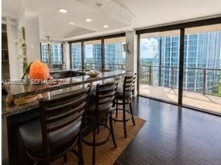 2843 S Bayshore Dr, Unit P4-F, Miami, FL 33133 Photo