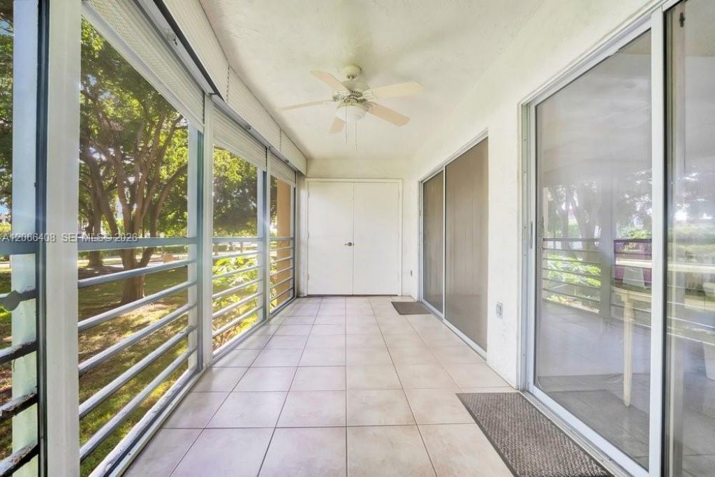 23344 Carolwood Ln, Unit 201, Boca Raton, FL 33428 Photo