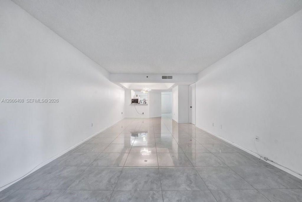 23344 Carolwood Ln, Unit 201, Boca Raton, FL 33428 Photo