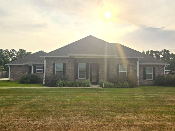 168 Liberty , Leesville, LA 71446