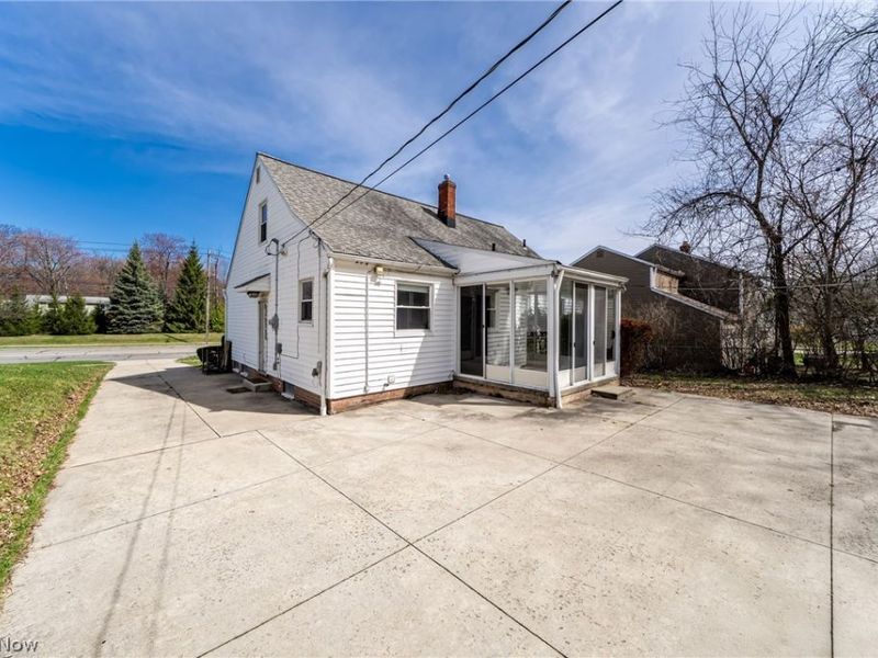 23614 Cedar Road, Beachwood, OH 44122 Photo 3