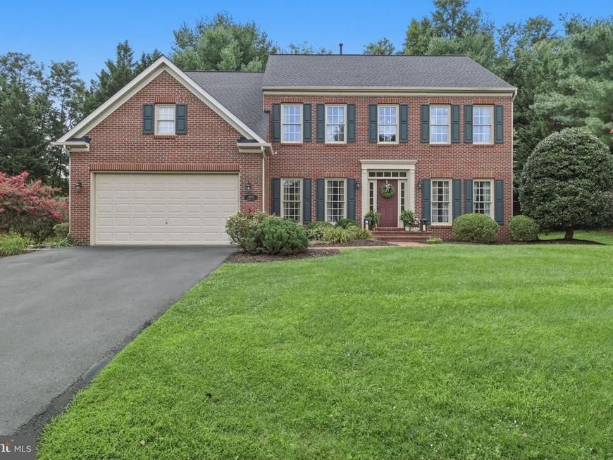 10005 Prestwich Terrace, Ijamsville, MD 21754 Main Photo