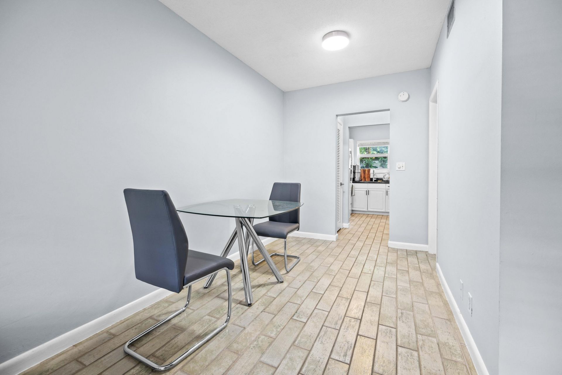 1900 NE 8th Court, Unit 104, Fort Lauderdale, FL 33304 Photo