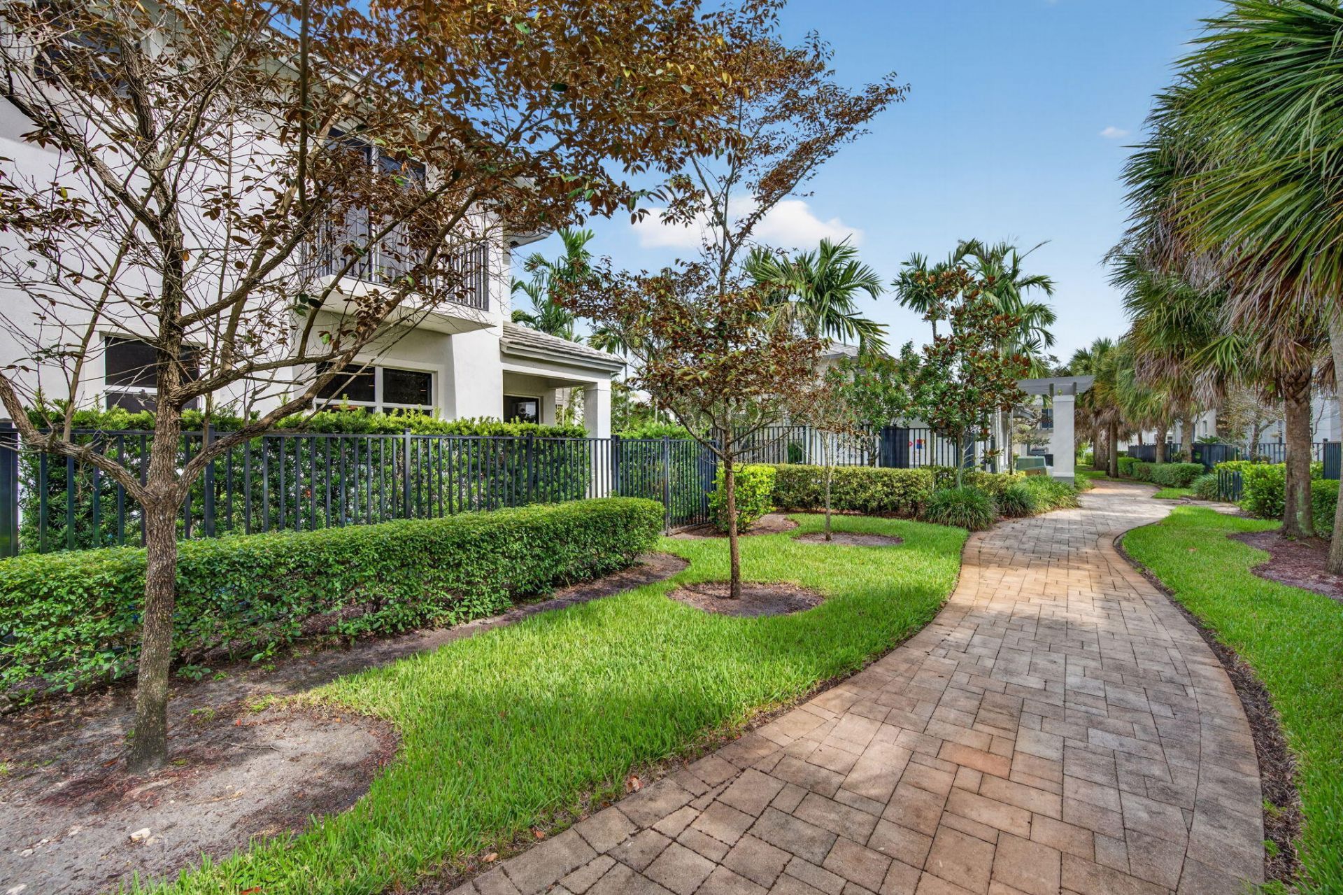 6994 Pines Circle, Coconut Creek, FL 33073 Photo