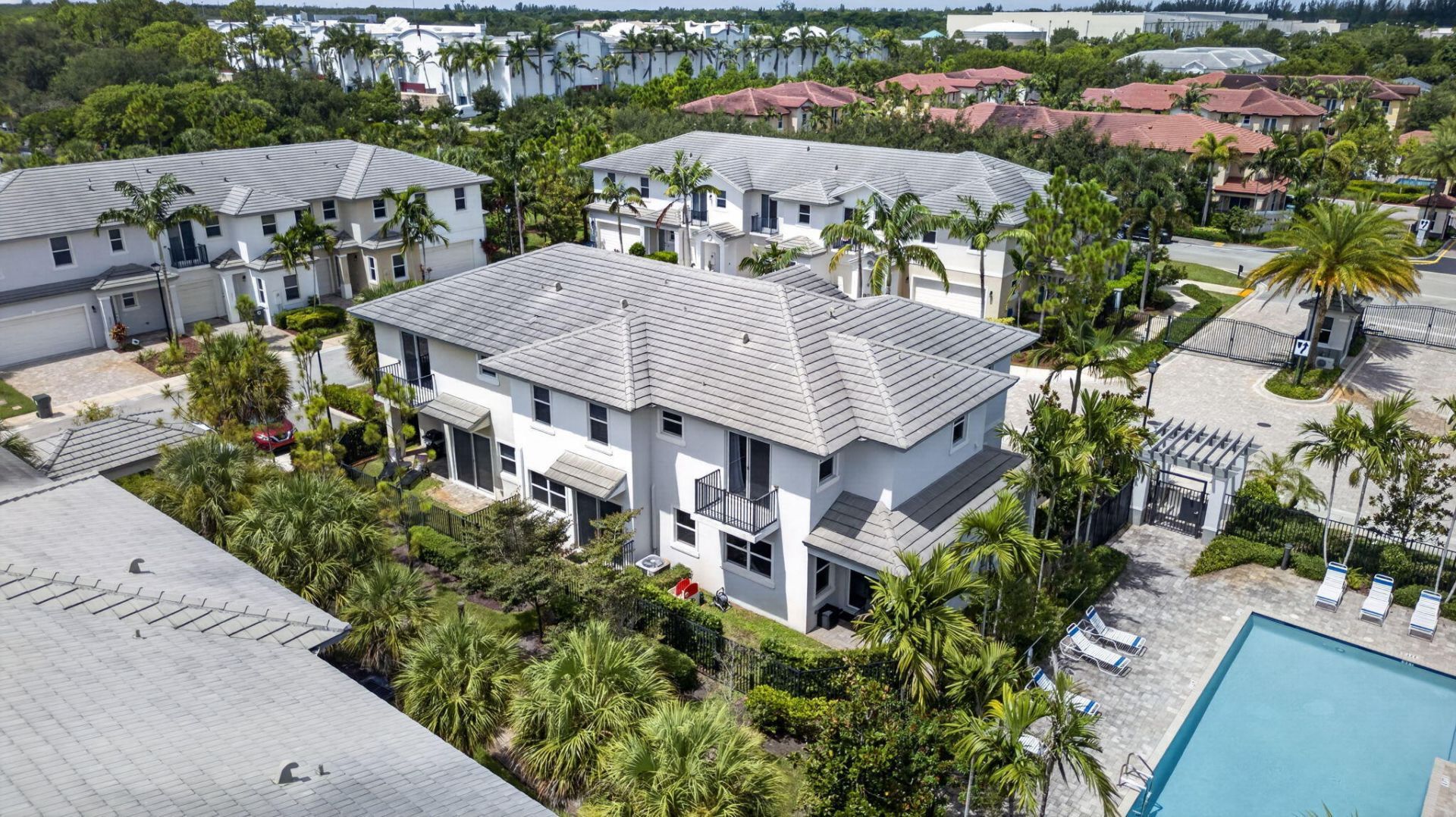 6994 Pines Circle, Coconut Creek, FL 33073 Photo