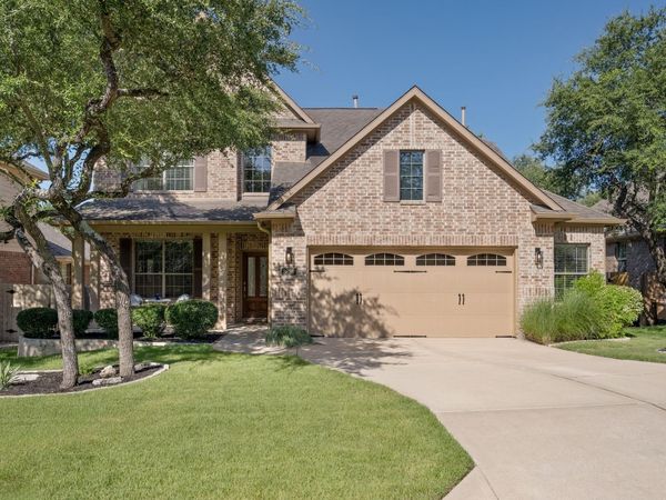 8620 Alophia DR, Austin, TX 78739