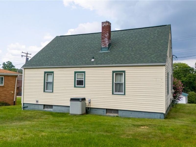 117 Starkey Boulevard, Wintersville, OH 43953 Photo 13
