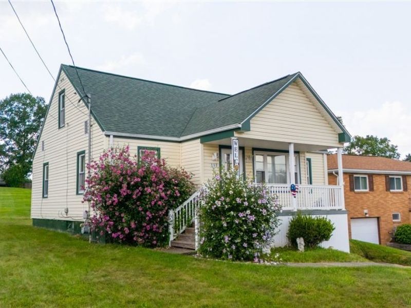 117 Starkey Boulevard, Wintersville, OH 43953 Photo 2