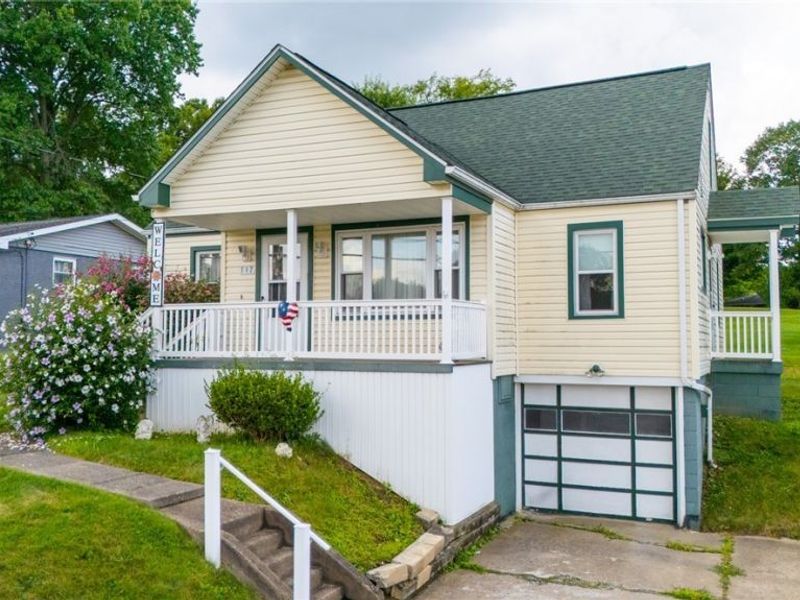 117 Starkey Boulevard, Wintersville, OH 43953 Photo 4
