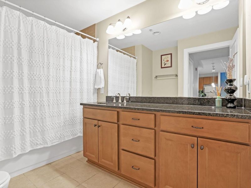 10 E Weber Road, Unit 207, Columbus, OH 43202 Photo 16
