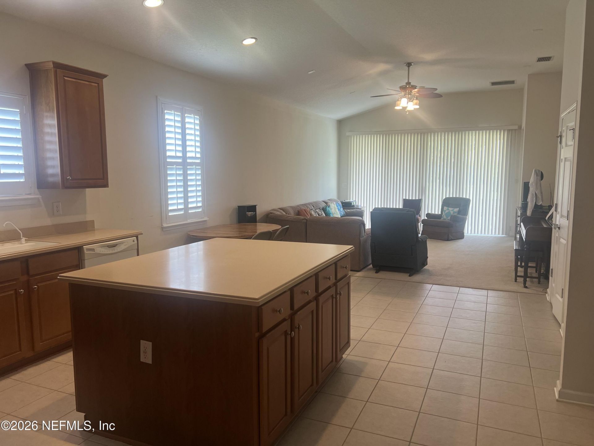 8429 Highgate Drive, Jacksonville, FL 32216 Photo