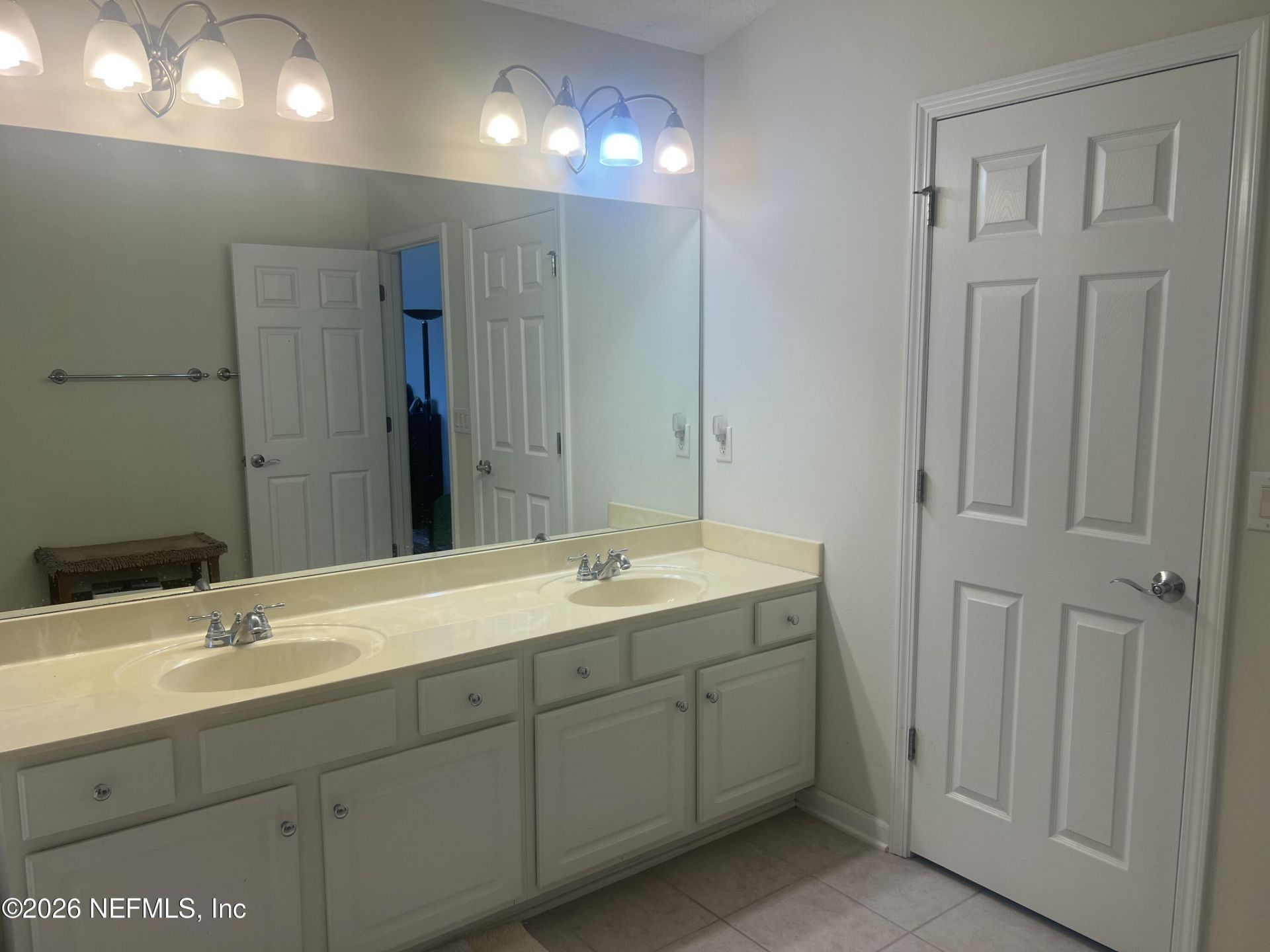 8429 Highgate Drive, Jacksonville, FL 32216 Photo