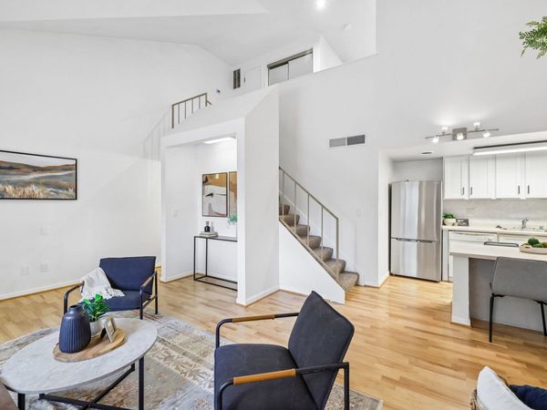 545 Donofrio Drive, Unit 5, Madison, WI 53719