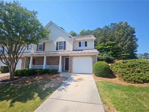 220 Fox Creek Boulevard , Woodstock, GA 30188