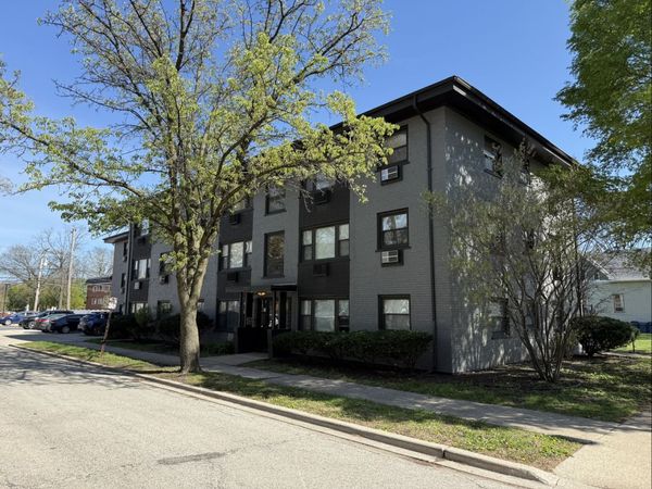 7202 Adams Street , Unit 11, Forest Park, IL 60130