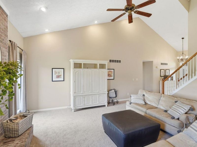 5469 Wayne Madison Road, Wayne Twp, OH 45067 Photo 7