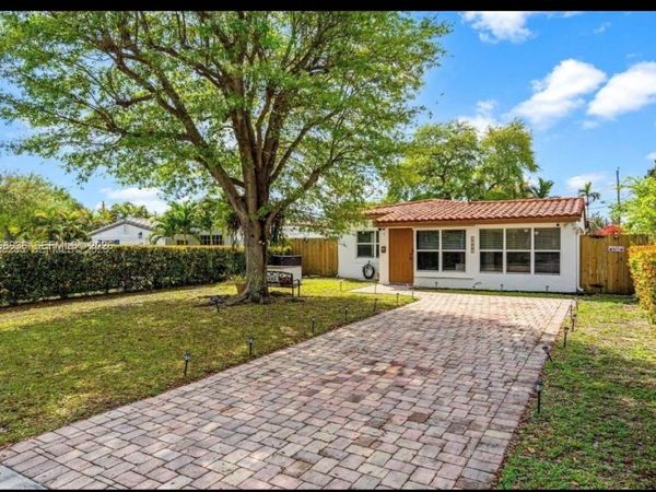 1482 NE 175th St , Unit NA, North Miami Beach, FL 33162