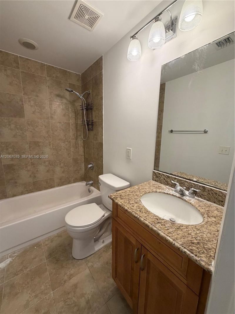 11102 NW 83rd St , Unit 101, Doral, FL 33178 Photo