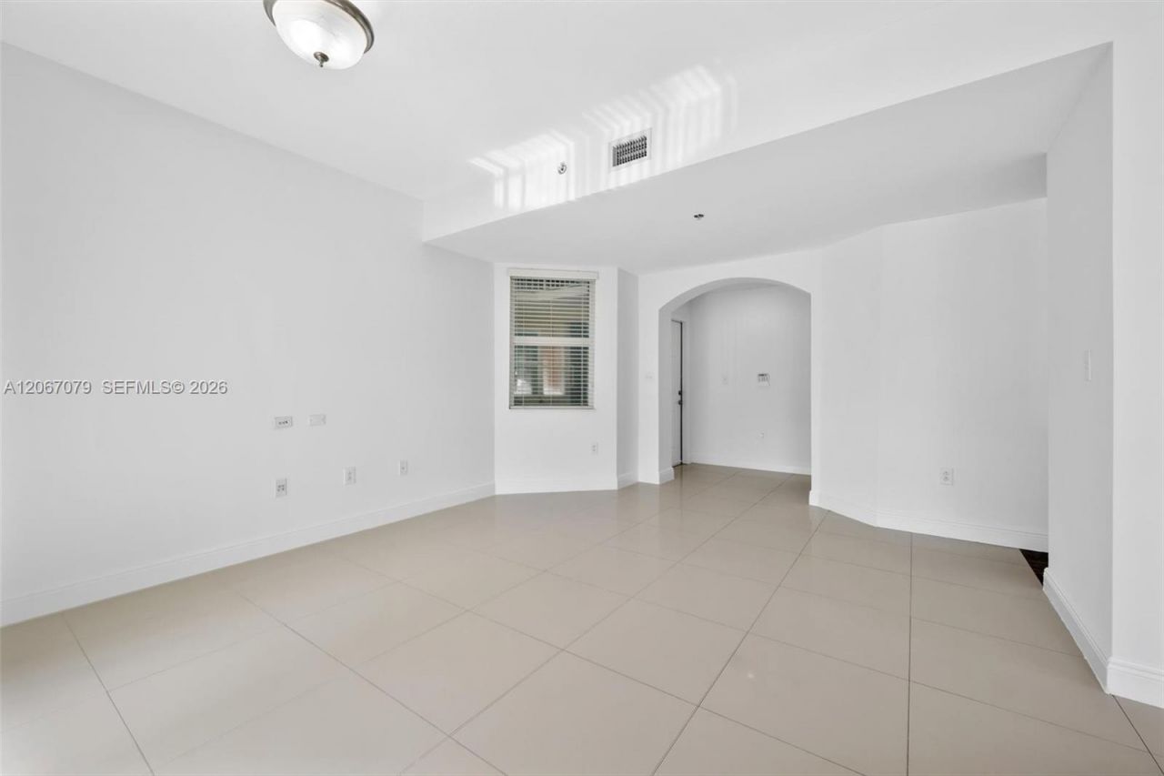 11102 NW 83rd St, Unit 101, Doral, FL 33178 Photo