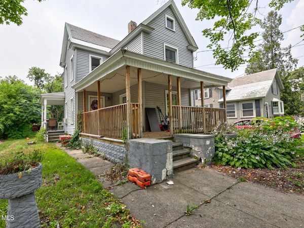 70 Walnut Street, Glens Falls, NY 12801