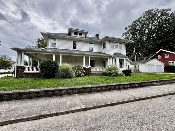 615 W Pike , Crawfordsville, IN 47933