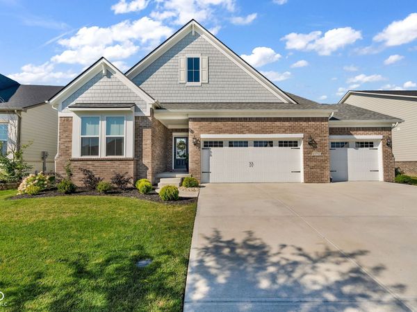15752 Scher Drive , Westfield, IN 46074