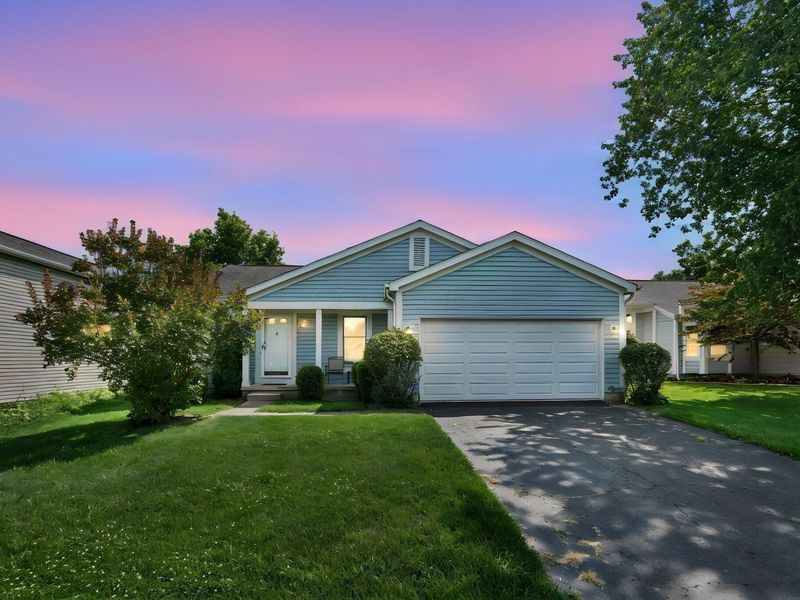 4967 Shady Oak Drive, Hilliard, OH 43026 Photo 1