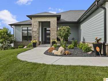 1405 W Beartooth Drive, Lincoln, NE 68521