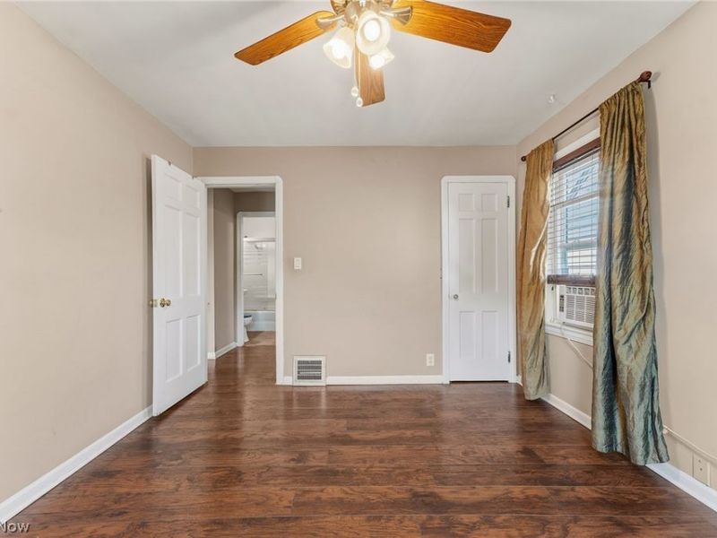 9326 Outlook Drive, Brooklyn, OH 44144 Photo 23